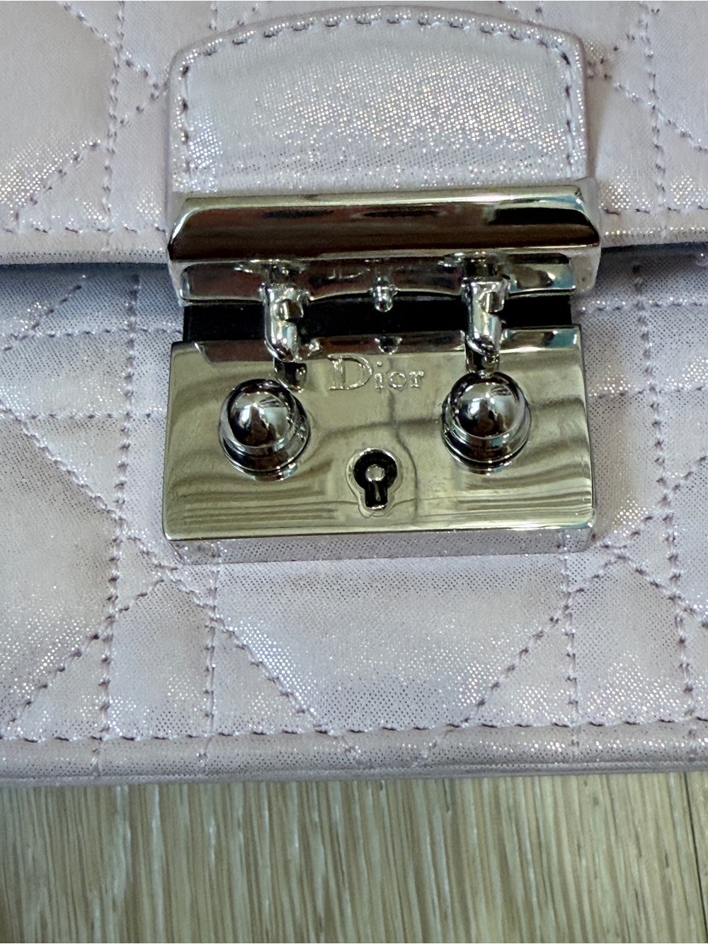 Christian Dior Miss Promenade WOC “Metallic Pink” - Picture 3 of 16